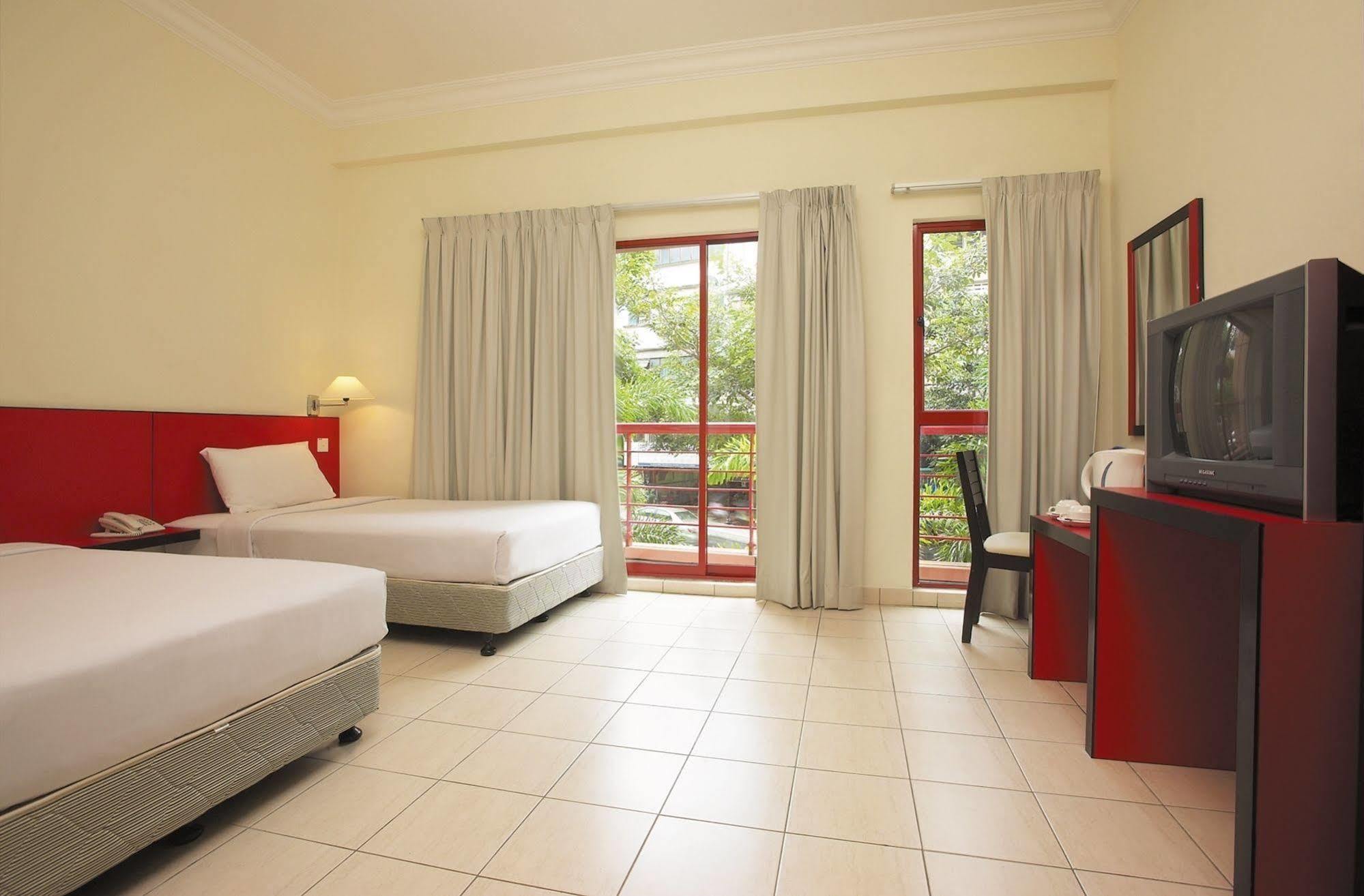 Replica Inn Bukit Bintang Kuala Lumpur Exterior photo